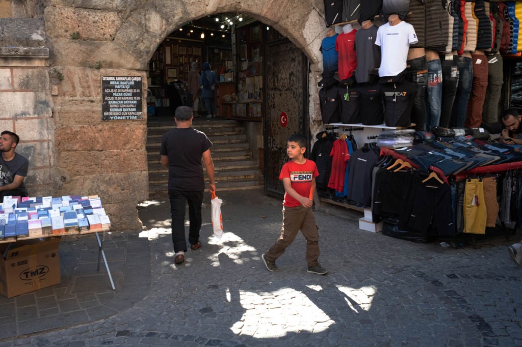 Istanbul - A workshop with Nikos Economopoulos